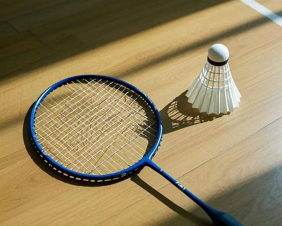 球员被迫迅 球员被迫迅