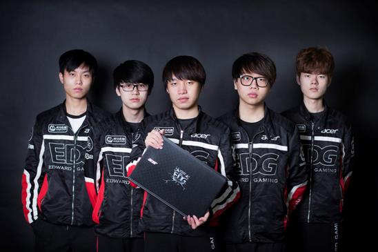 某支争冠球 某支争冠球