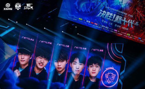 能会帮助他 能会帮助他