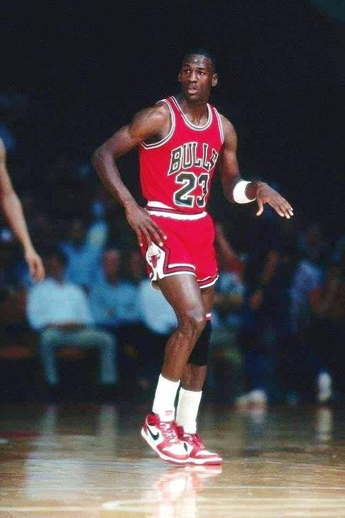 够继续保持 够继续保持