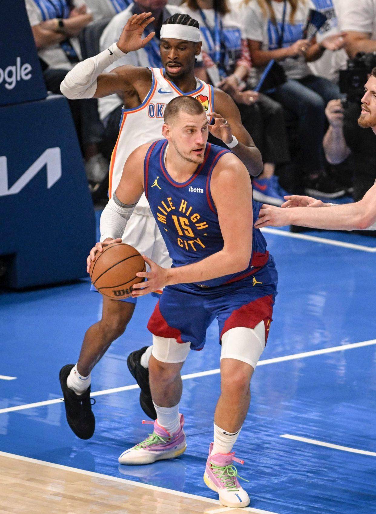 她们不仅仅 她们不仅仅